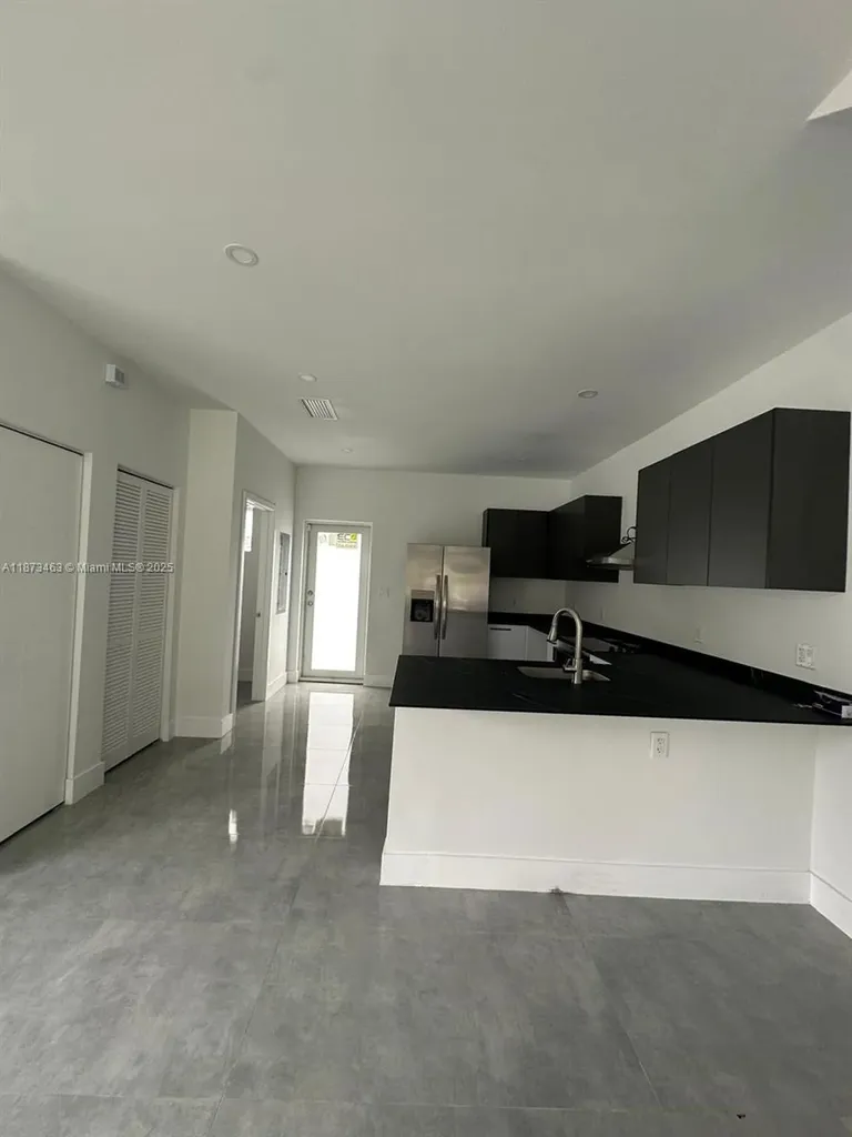 723 NW 19th Avenue Fort Lauderdale FL 33311