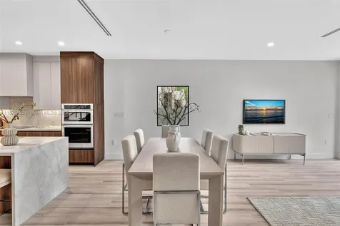 1387 SW 22nd Terrace Miami FL 33145