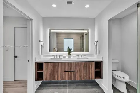 1387 SW 22nd Terrace Miami FL 33145