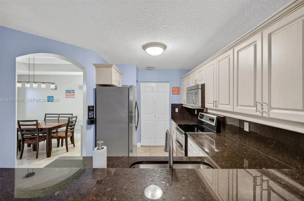 2225 Clipper Place Fort Lauderdale FL 33312