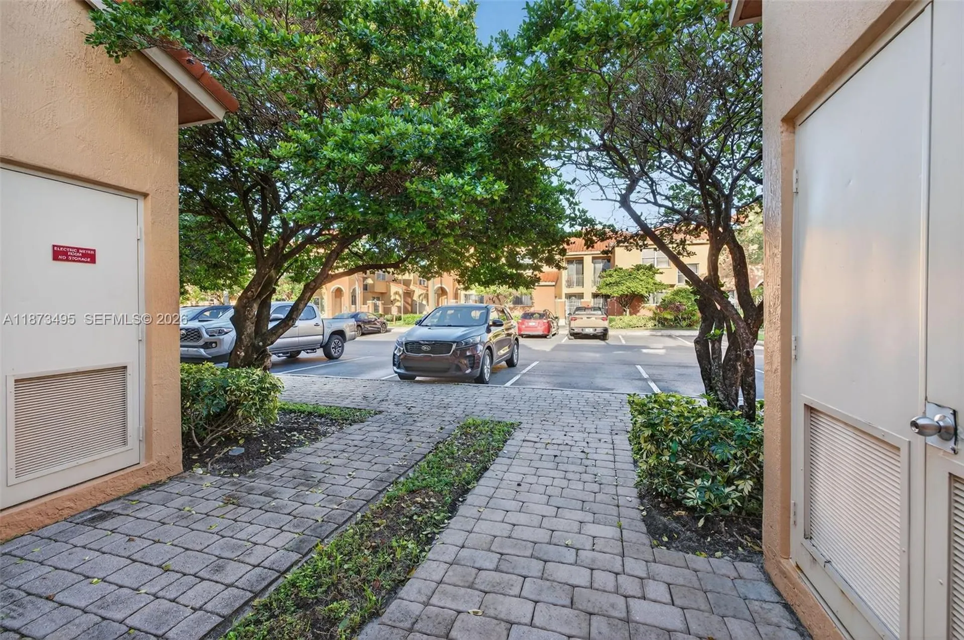 2225 Clipper Place Fort Lauderdale FL 33312