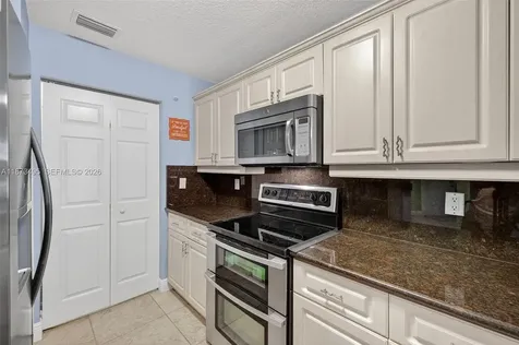 2225 Clipper Place Fort Lauderdale FL 33312