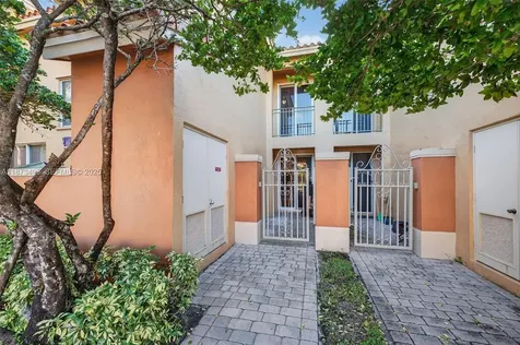 2225 Clipper Place Fort Lauderdale FL 33312