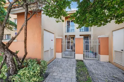 2225 Clipper Place Fort Lauderdale FL 33312