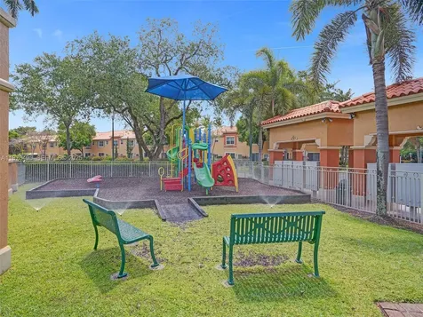 2225 Clipper Place Fort Lauderdale FL 33312