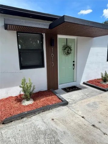 1613 NW 12th Street Fort Lauderdale FL 33311