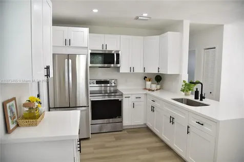 1613 NW 12th Street Fort Lauderdale FL 33311