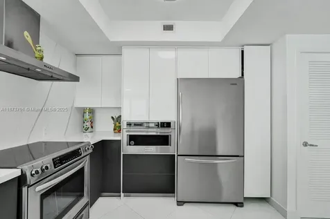 150 Sunny Isles Boulevard Sunny Isles Beach FL 33160
