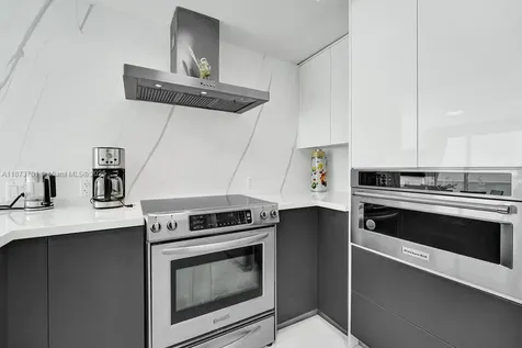 150 Sunny Isles Boulevard Sunny Isles Beach FL 33160