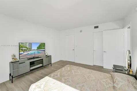 150 Sunny Isles Boulevard Sunny Isles Beach FL 33160