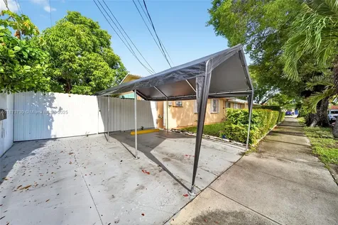 2500 SW 11th Street Miami FL 33135