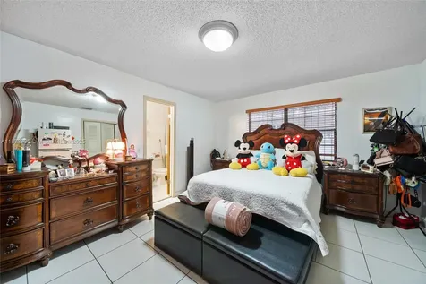 2500 SW 11th Street Miami FL 33135