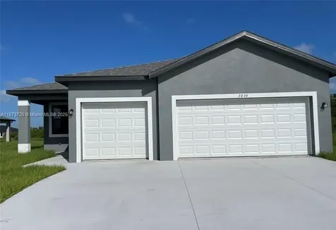 3034 E Briarwood Circle La Belle FL 33935