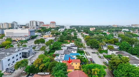 3340 SW 7th Street Miami FL 33135