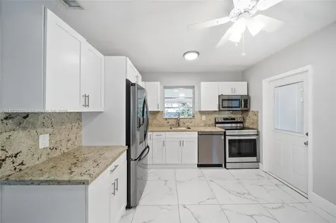 3340 SW 7th Street Miami FL 33135
