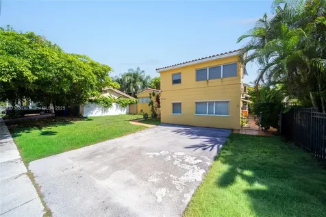 3340 SW 7th Street Miami FL 33135