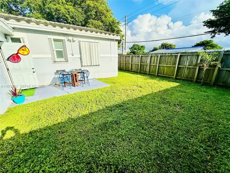 1501 NE 3rd Avenue Fort Lauderdale FL 33304