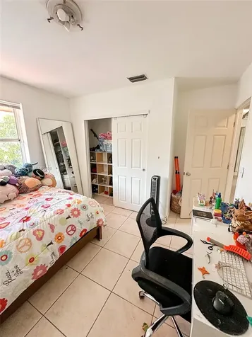 9731 SW 13th Street Pembroke Pines FL 33025