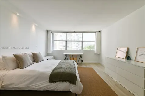 1420 Brickell Bay Drive Miami FL 33131