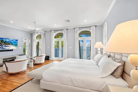 814 W Dilido Drive Miami Beach FL 33139