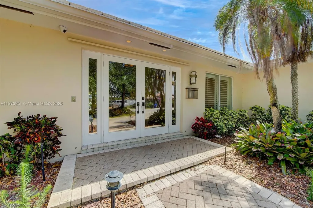5240 NE 29th Avenue Fort Lauderdale FL 33308
