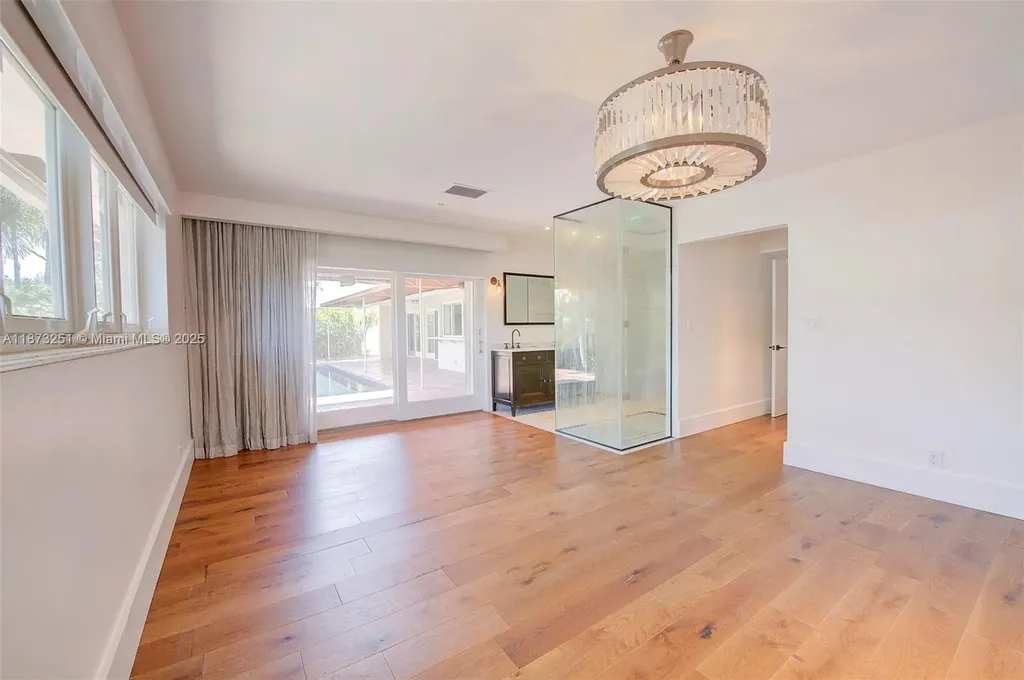 5240 NE 29th Avenue Fort Lauderdale FL 33308