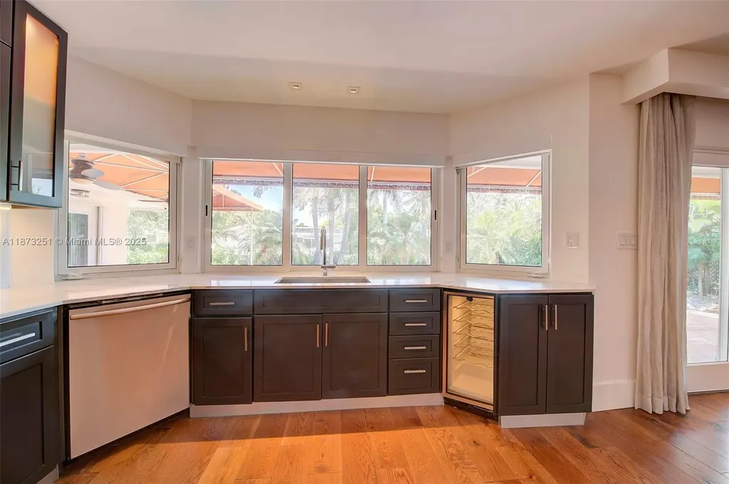 5240 NE 29th Avenue Fort Lauderdale FL 33308