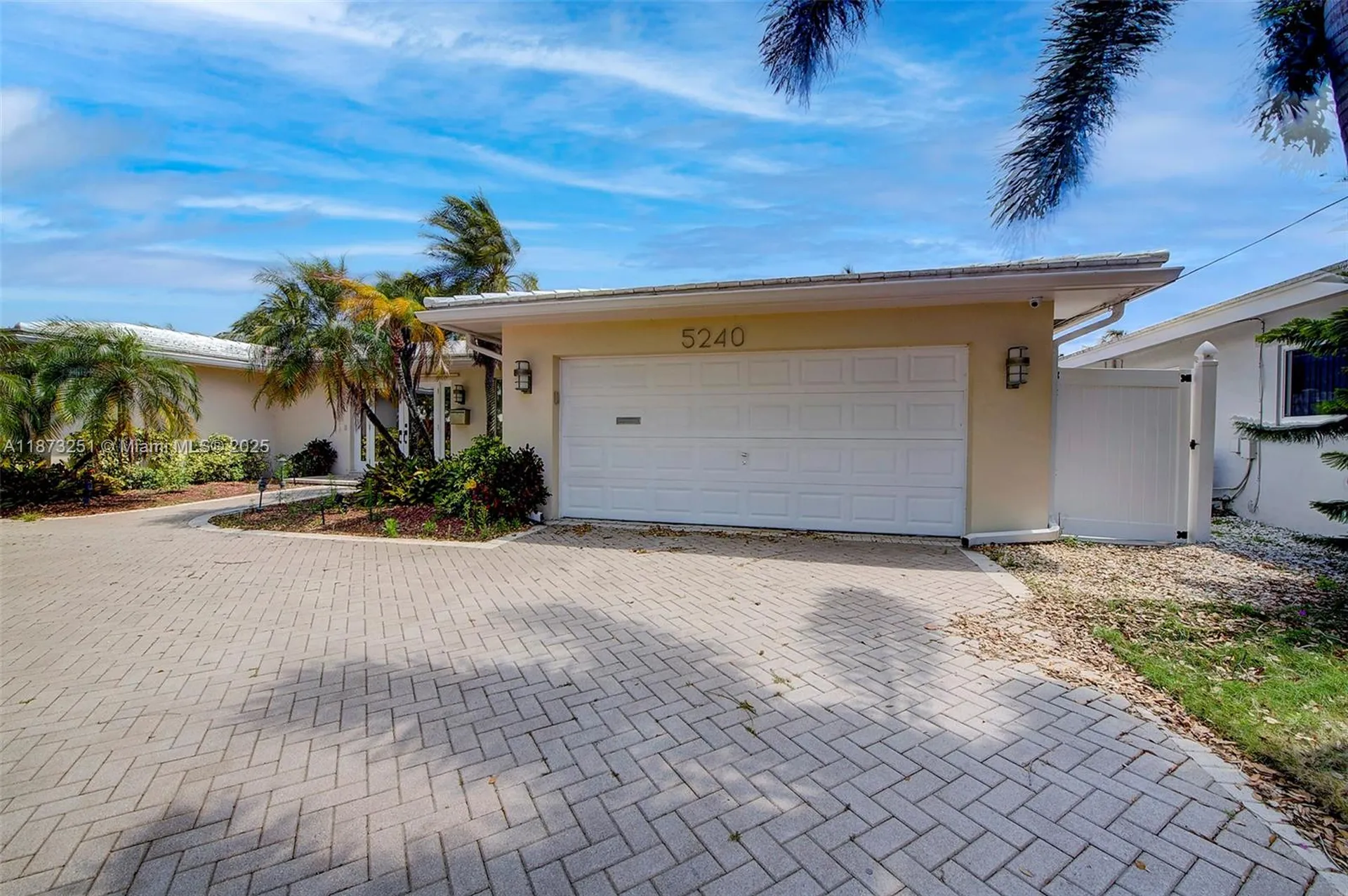 5240 NE 29th Avenue Fort Lauderdale FL 33308