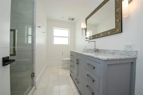 5240 NE 29th Avenue Fort Lauderdale FL 33308