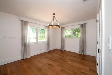 5240 NE 29th Avenue Fort Lauderdale FL 33308