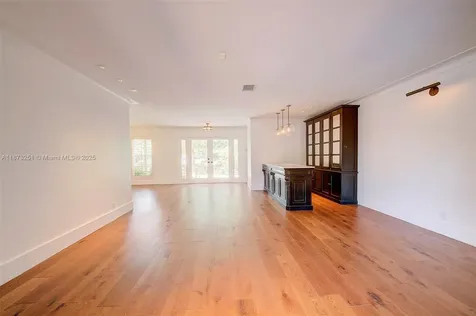 5240 NE 29th Avenue Fort Lauderdale FL 33308