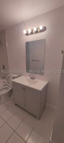 3033 NW 43rd Avenue Lauderdale Lakes FL 33313