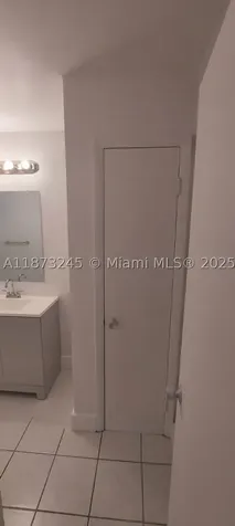 3033 NW 43rd Avenue Lauderdale Lakes FL 33313