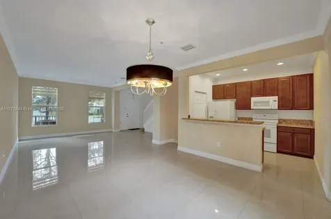 1404 SW 147th Avenue Pembroke Pines FL 33027