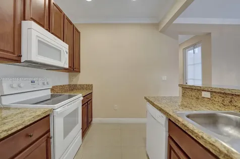 1404 SW 147th Avenue Pembroke Pines FL 33027