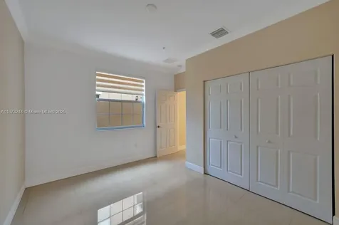 1404 SW 147th Avenue Pembroke Pines FL 33027
