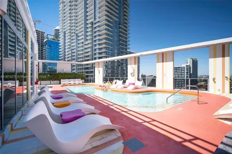 31 SE 6th Street Miami FL 33131