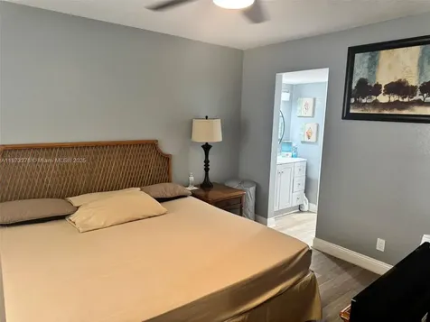 10332 Sunrise Lakes Boulevard Sunrise FL 33322