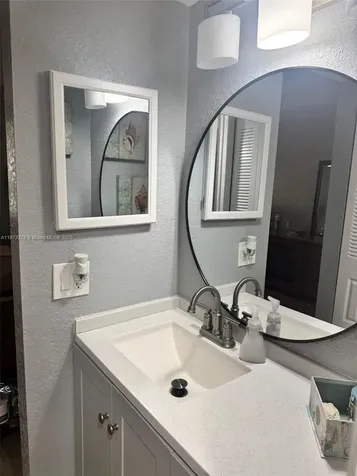 10332 Sunrise Lakes Boulevard Sunrise FL 33322