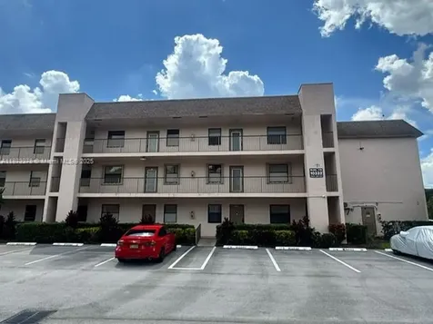 10332 Sunrise Lakes Boulevard Sunrise FL 33322