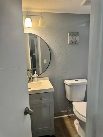 10332 Sunrise Lakes Boulevard Sunrise FL 33322
