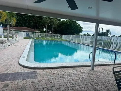 10332 Sunrise Lakes Boulevard Sunrise FL 33322