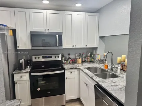 10332 Sunrise Lakes Boulevard Sunrise FL 33322