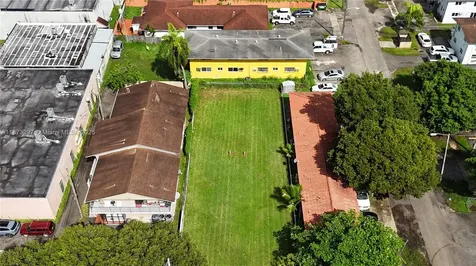 1941 NW 19th Avenue Miami FL 33125