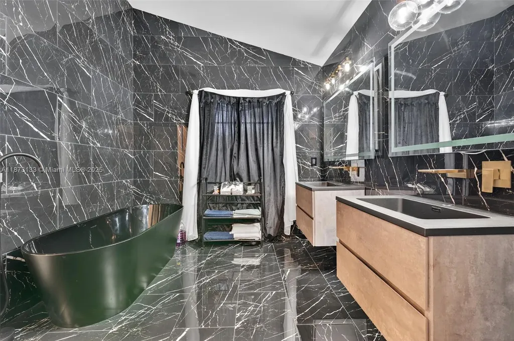 3980 Wild Lime Lane Coral Springs FL 33065