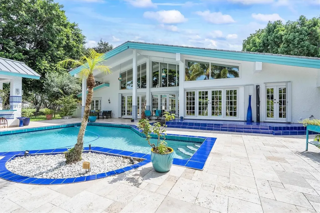 783 W Coco Plum Circle Plantation FL 33324