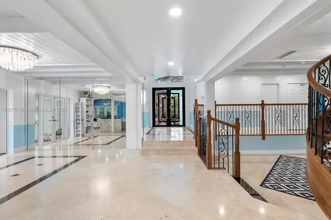 783 W Coco Plum Circle Plantation FL 33324