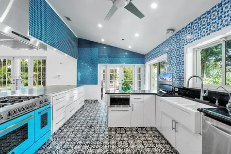 783 W Coco Plum Circle Plantation FL 33324