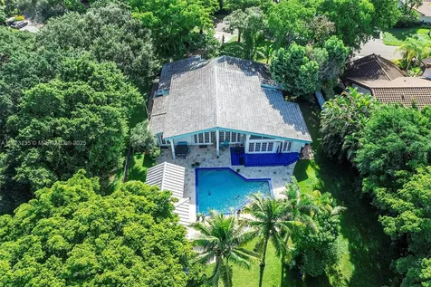 783 W Coco Plum Circle Plantation FL 33324