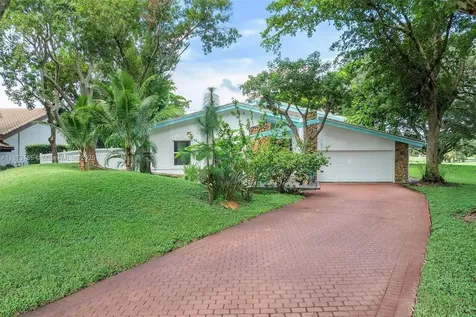 783 W Coco Plum Circle Plantation FL 33324